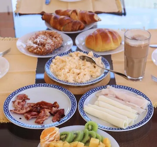 Luxury With Ocean View Senhora da Luz